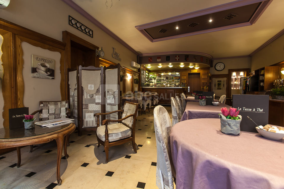 Salle petit déjeuner