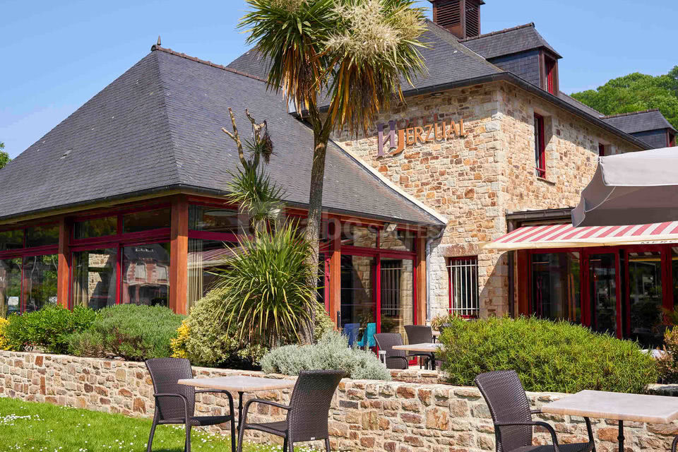 Hôtel Mercure le Jerzual