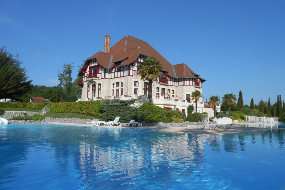 Château et piscines