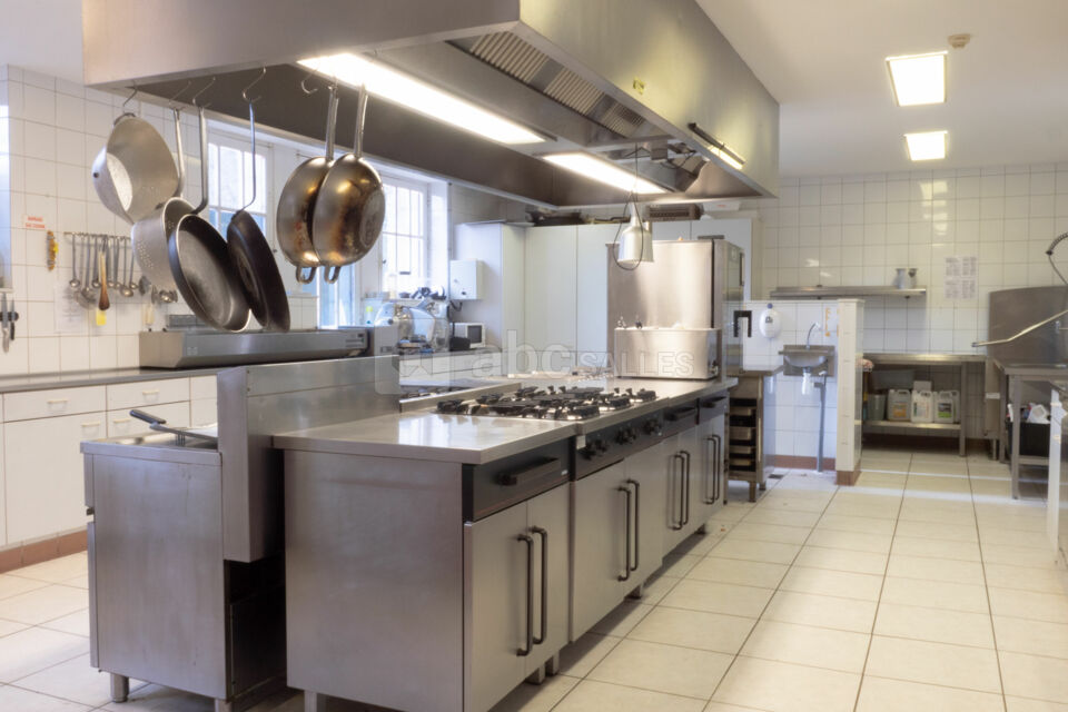 Cuisine professionnelle équipée