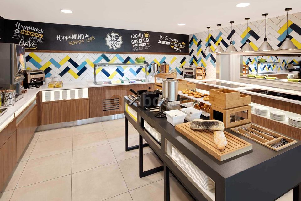 Hampton By Hilton Toulouse Airport