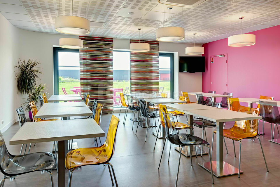 Salle de petit déjeuner