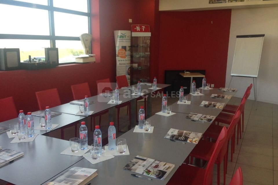 Brit Hotel Montargis