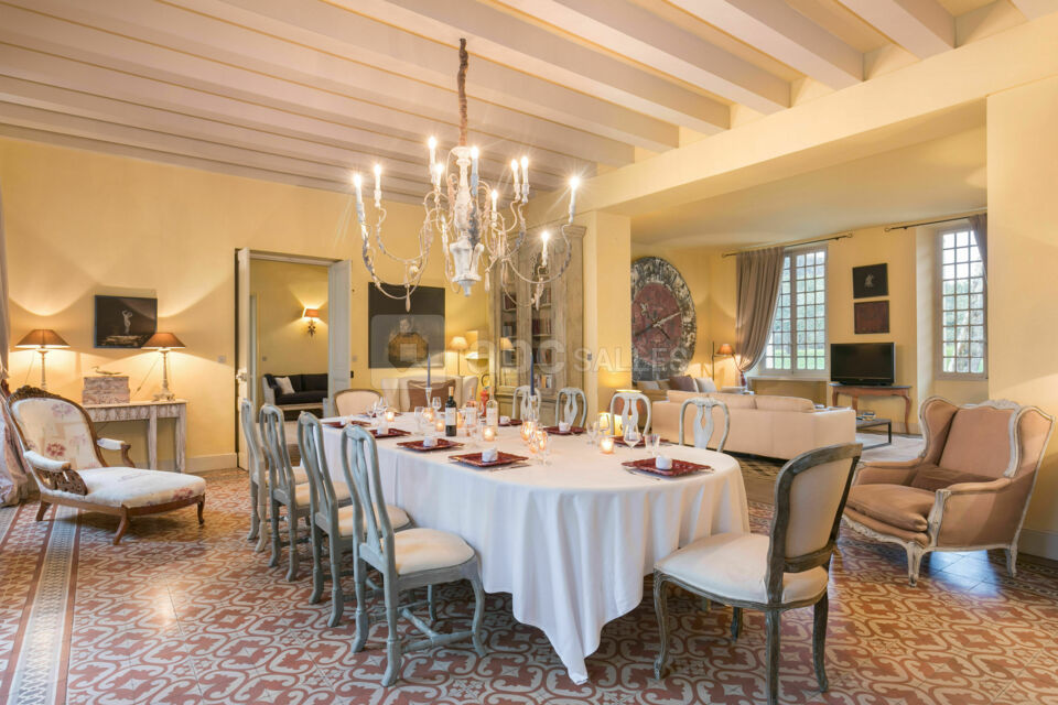 Salon - salle a manger modulable