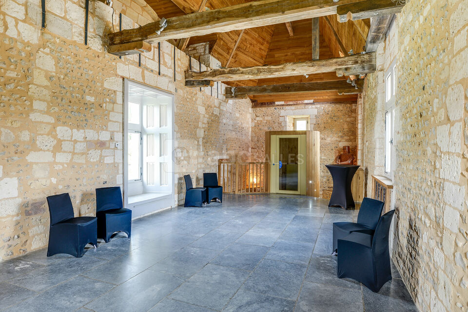 Salle de réception et/ou de  vin d'honneur N°1 Poterne