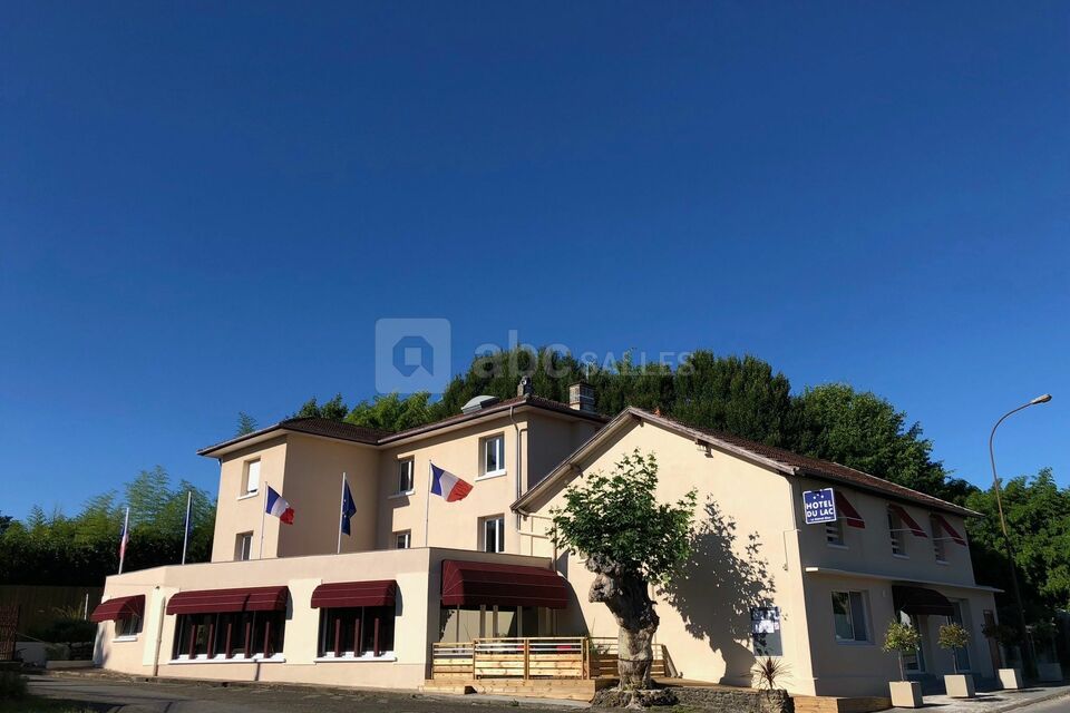 Hôtel du Lac d'Arjuzanx