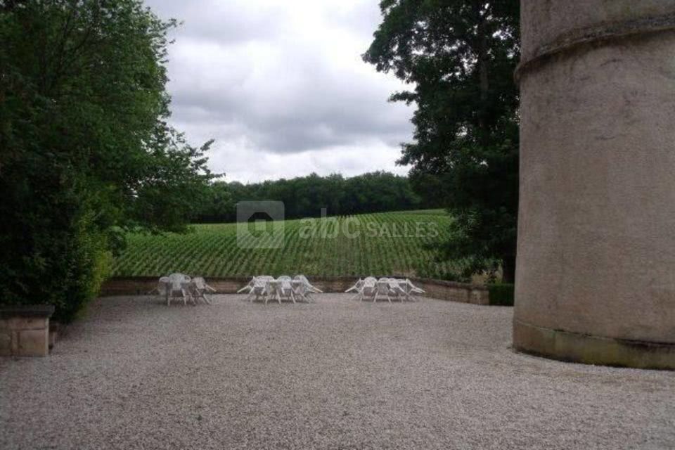Terrasse (poss. tentes)