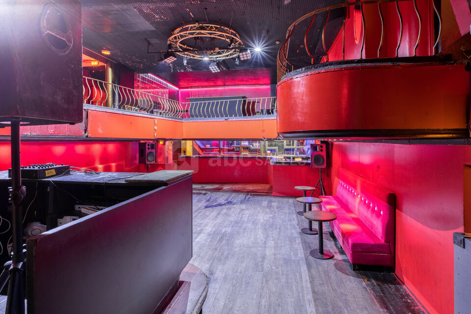 Folies Pigalle