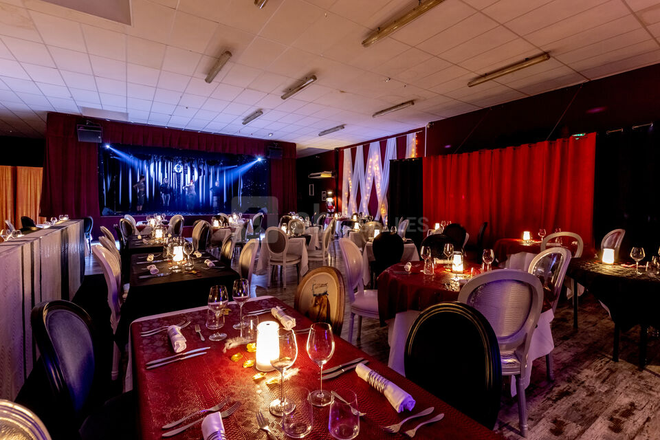 Cabaret Aux Artistes