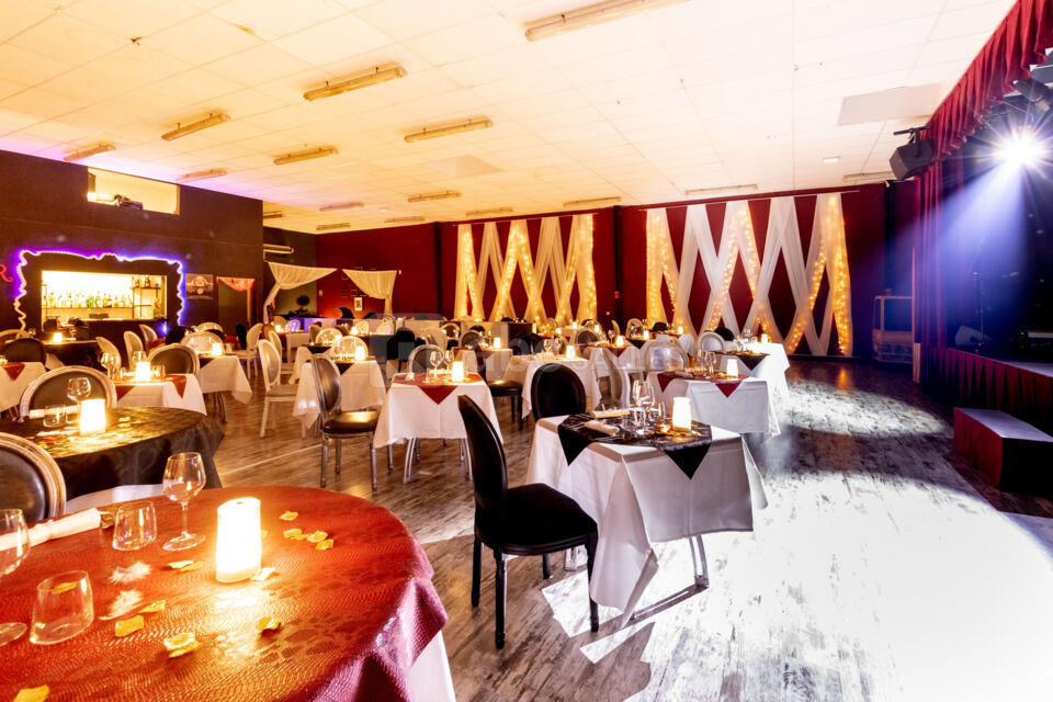 Cabaret Aux Artistes