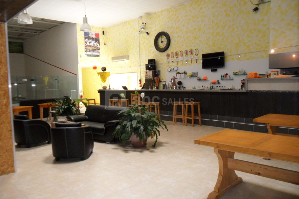 Bar