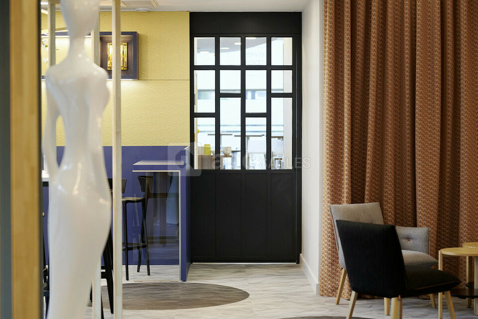 Seven Urban Suites