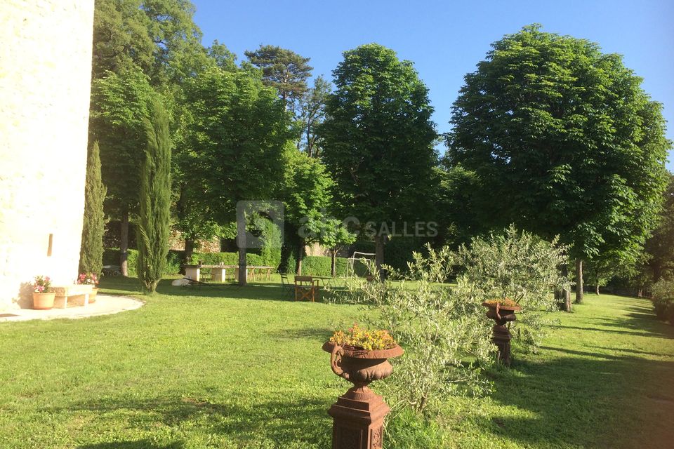 Château de Peyrolles