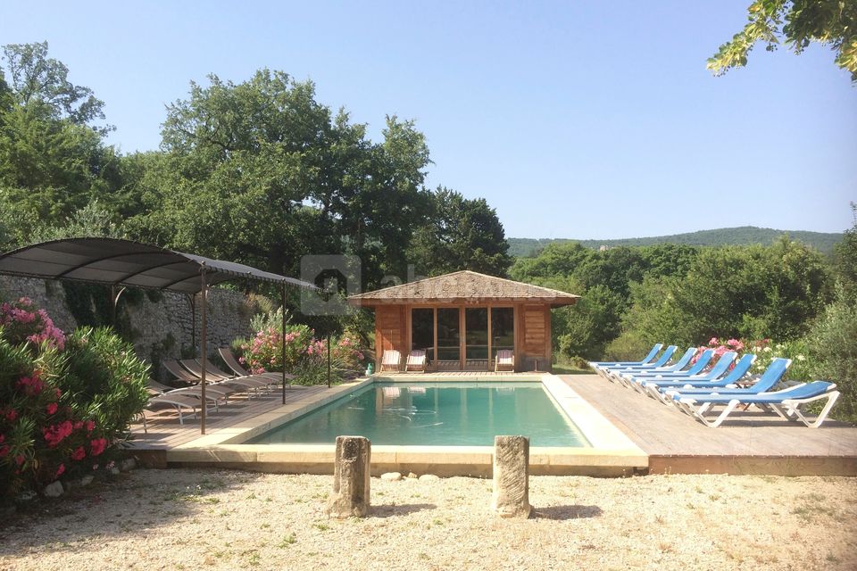 Château de Peyrolles