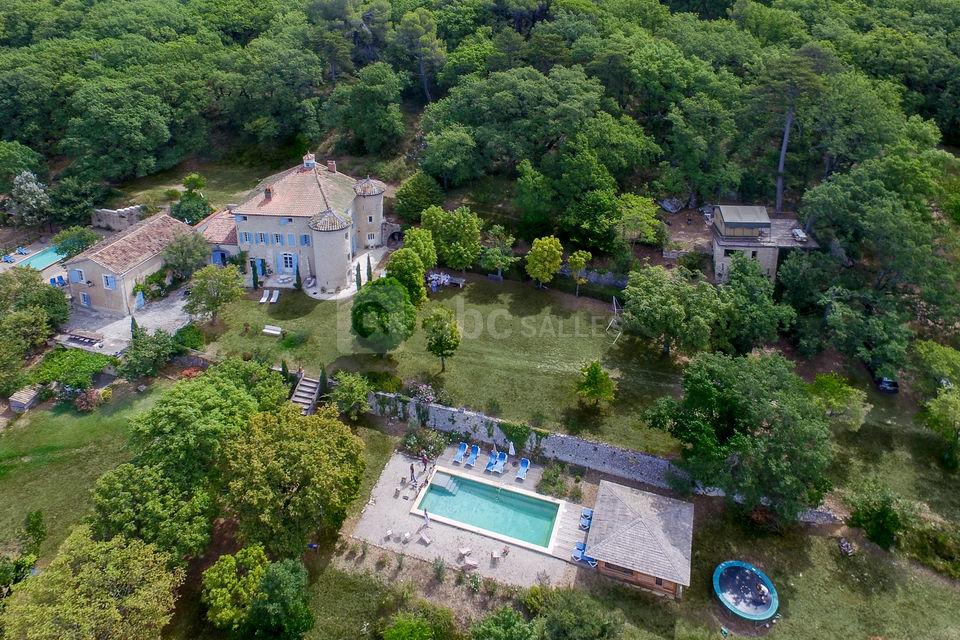 Château de Peyrolles