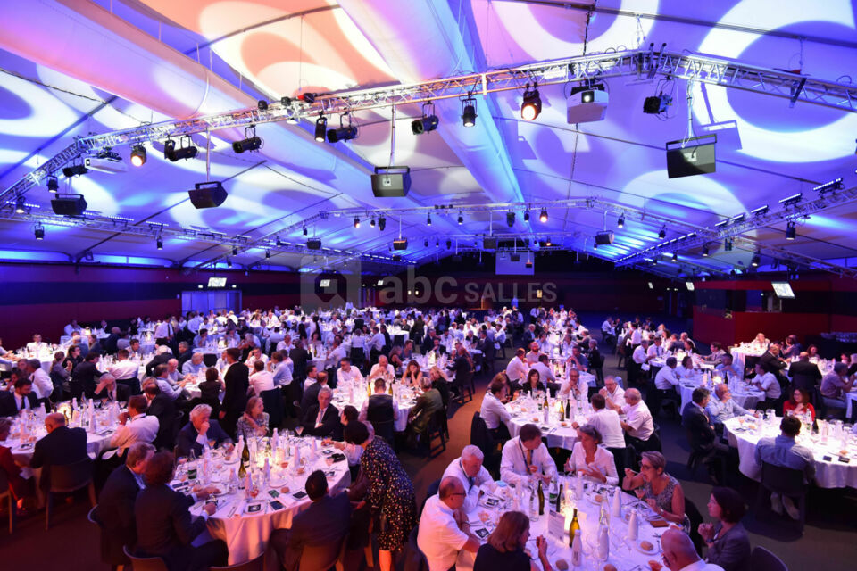 Matmut Stadium - Village implid