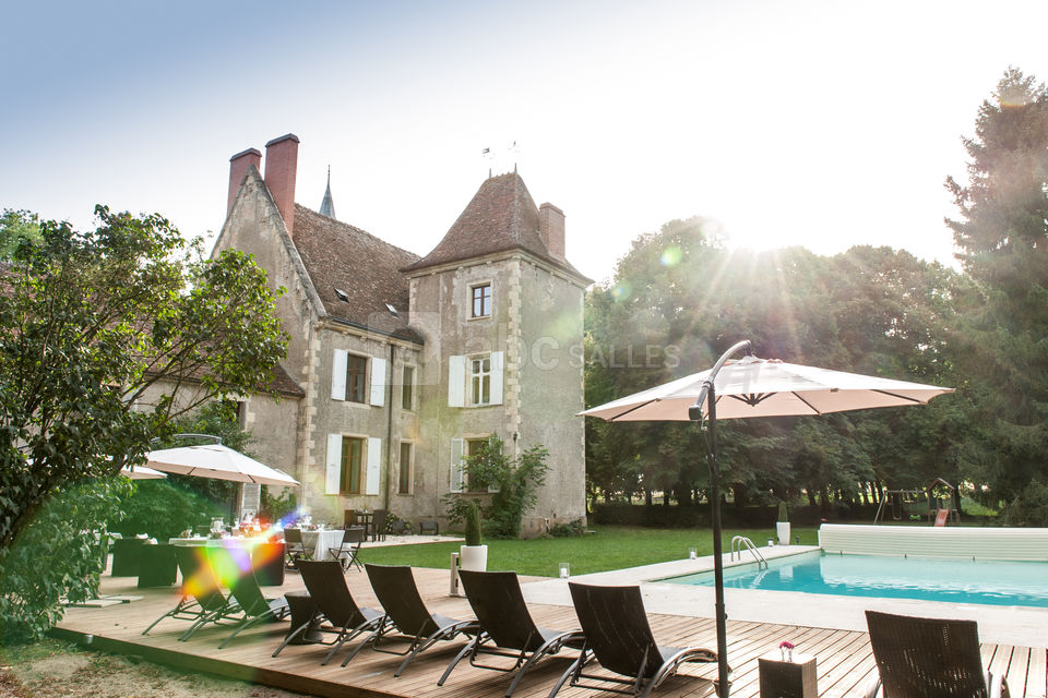 Vue d'ensemble et piscine