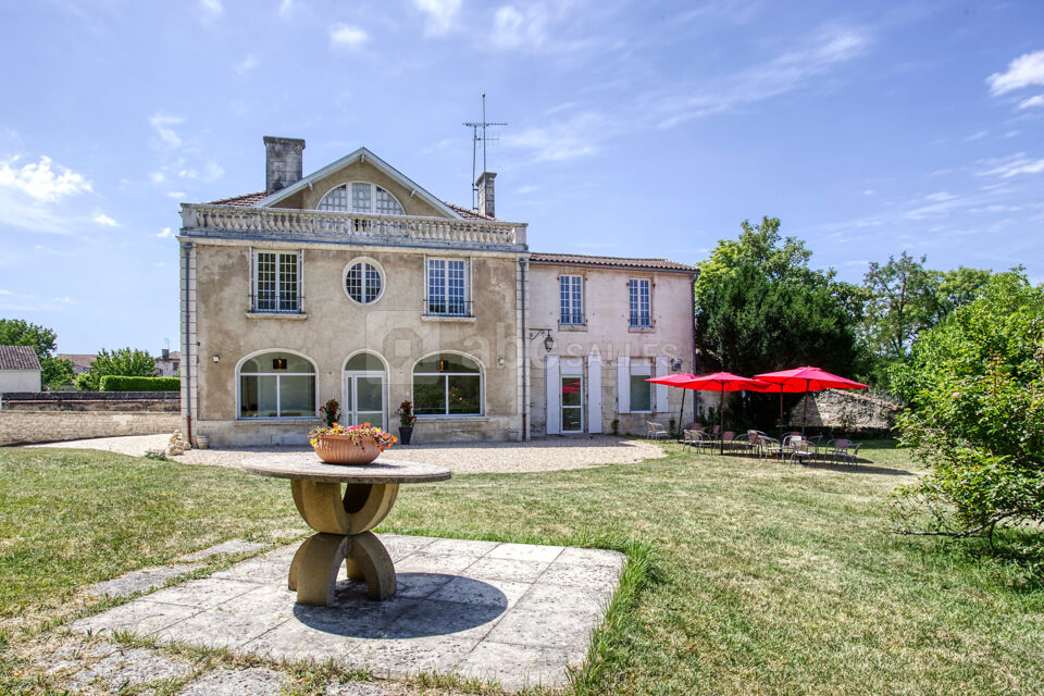 Le Pavillon Castel