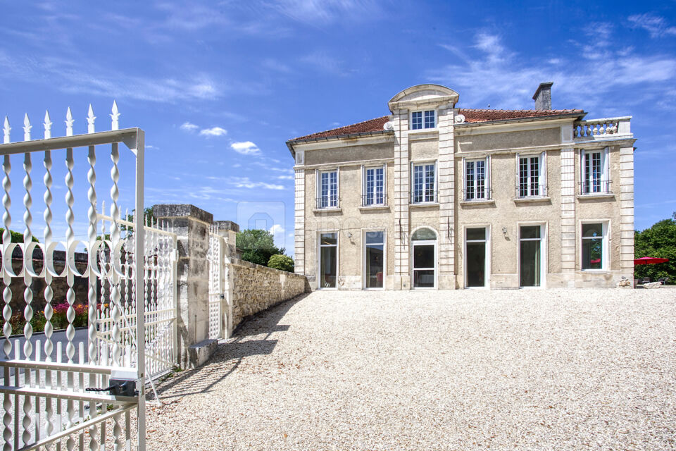 Bienvenue au Pavillon Castel