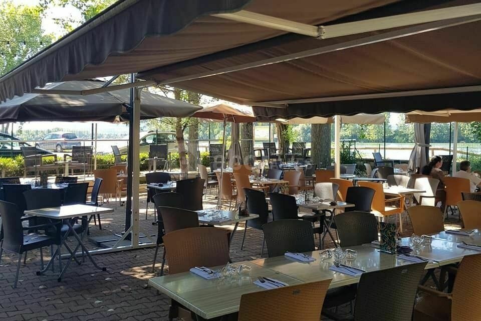 Hôtel Restaurant Ô2 Saône