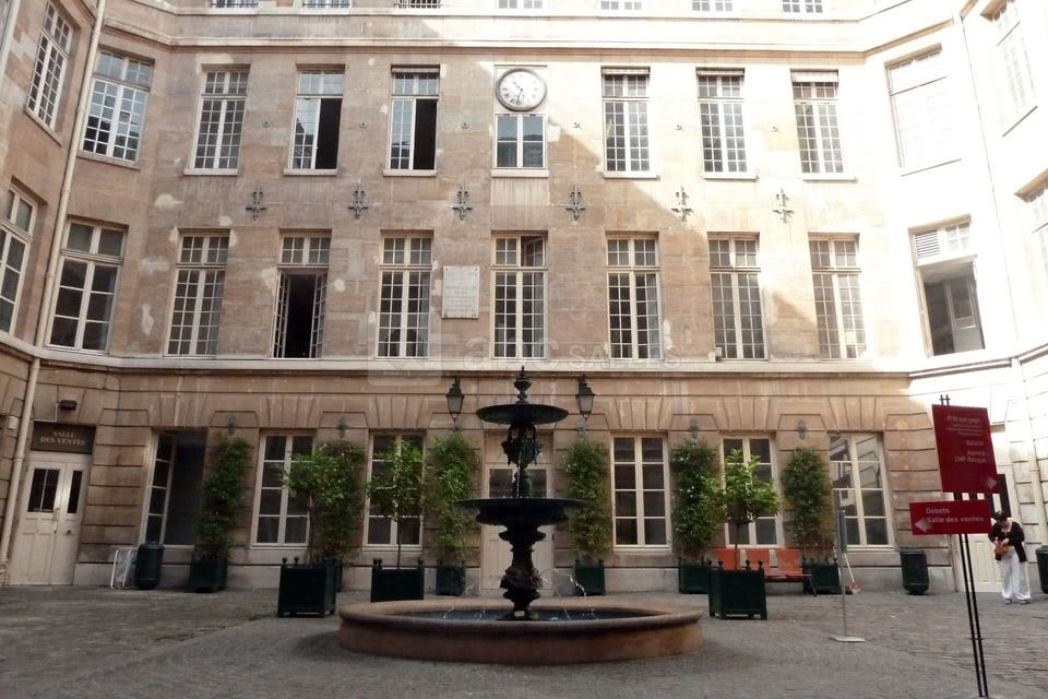 Cour intérieure principale