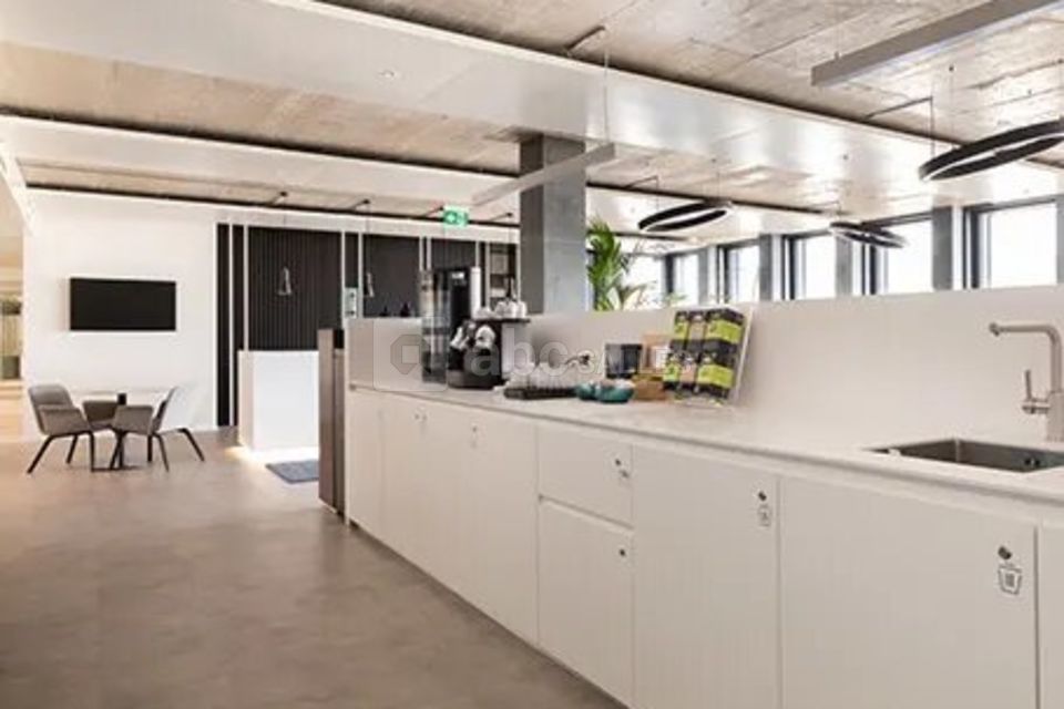 Regus - Geneva, Pont Rouge