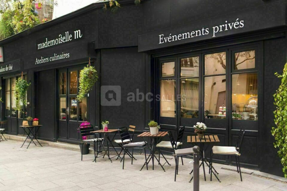 Façade & terrasse côté