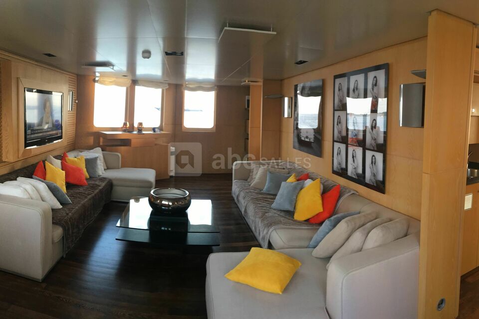 Yacht de Prestige - Pierre Canto