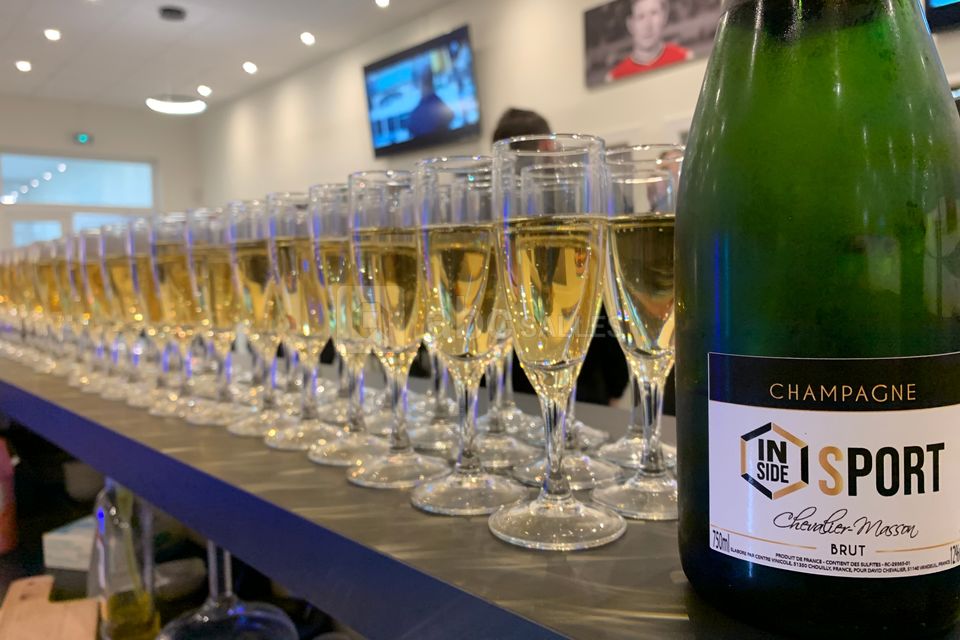 Réception avec service champagne