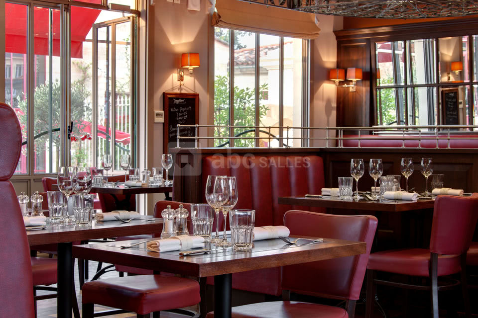Salle Restaurant Café Lavinal