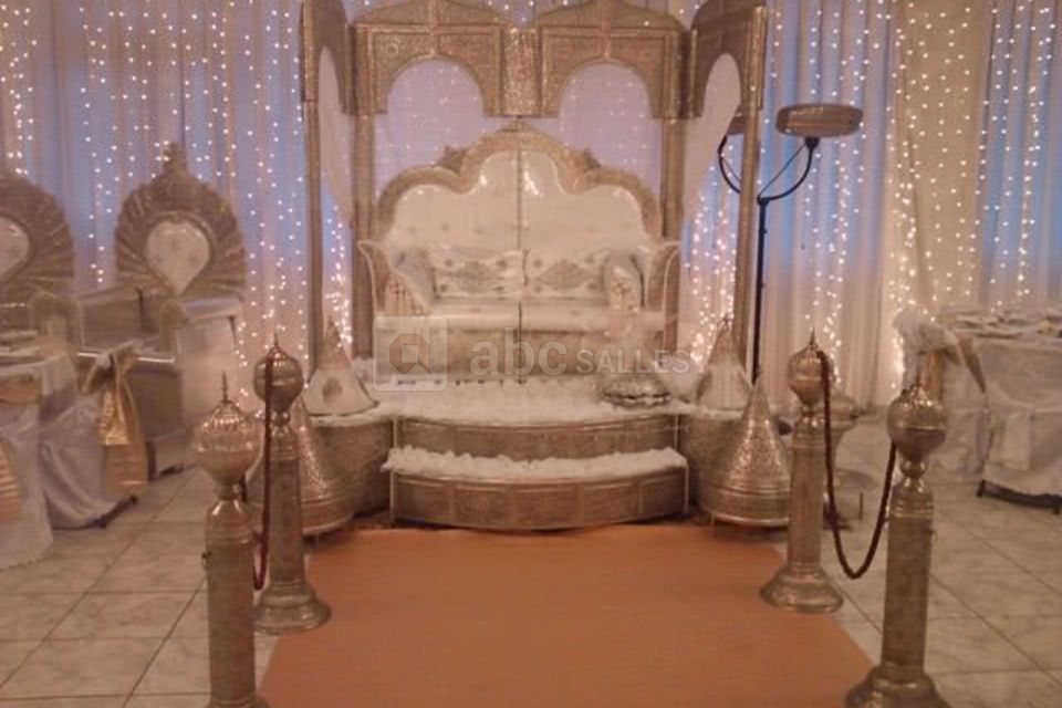 Le trone
