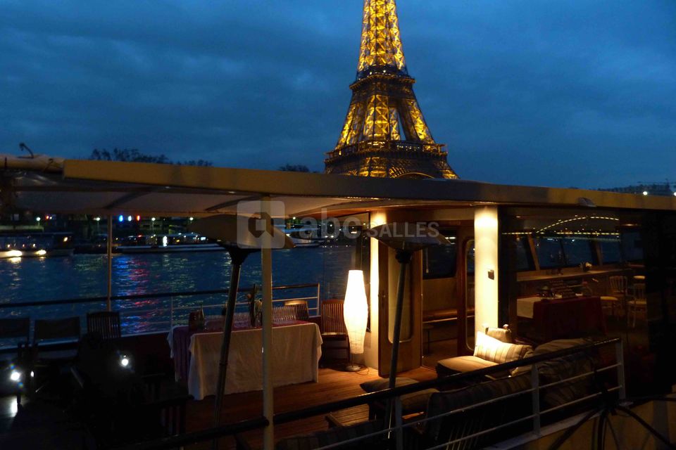 La péniche Eiffel