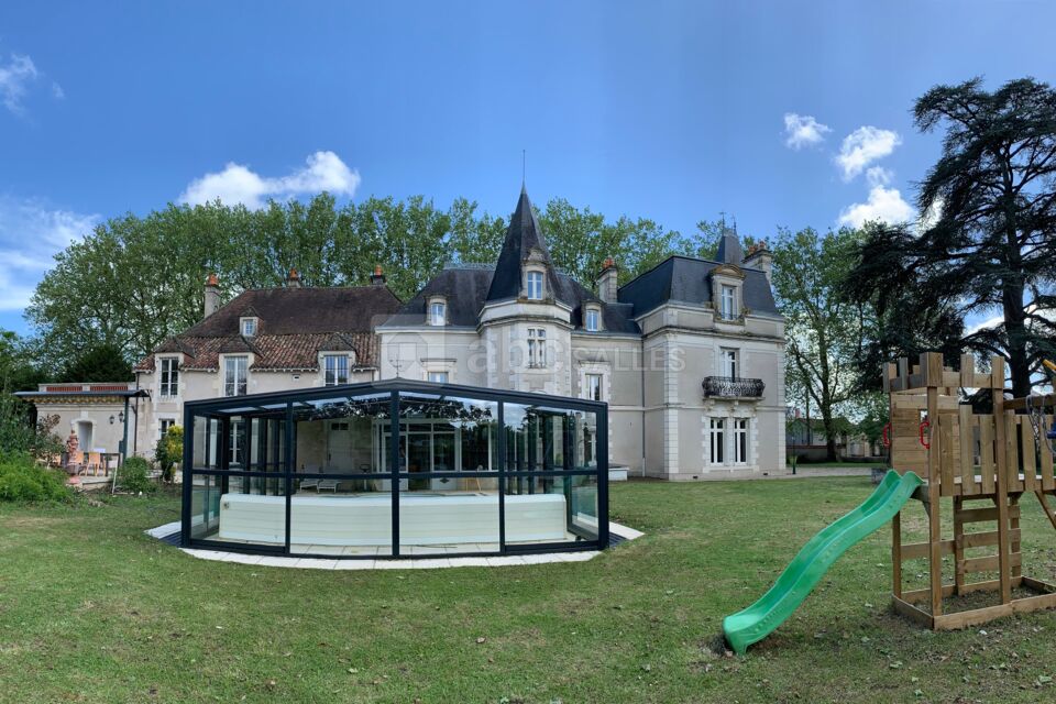 Château l'Hubertière