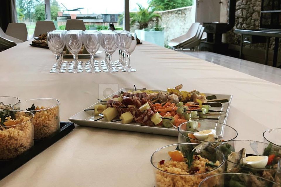 White & Metal Corner