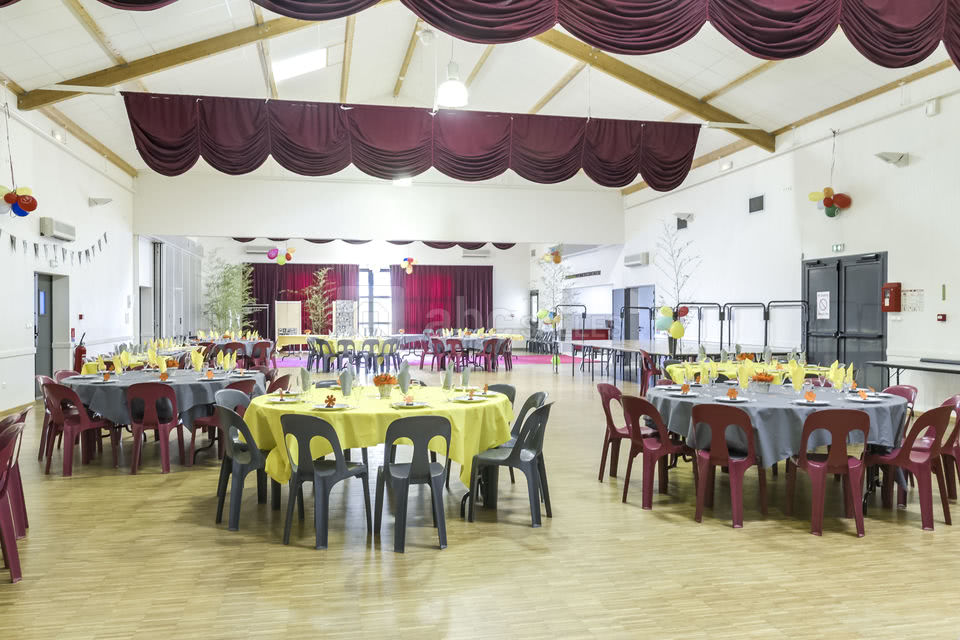 Salle de Saint-Paul-du-Bois