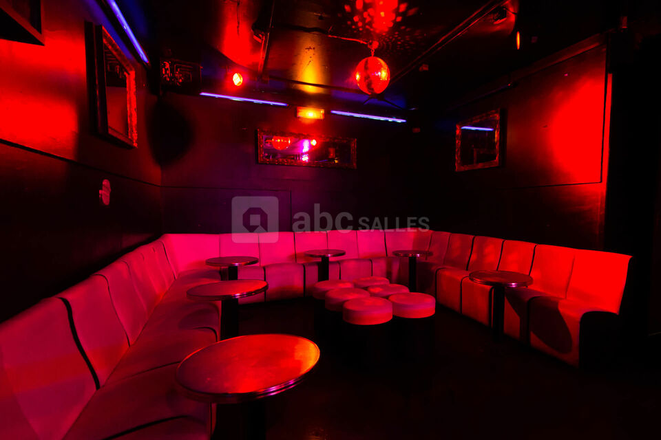 Location boite de nuit salle rdc fumoir