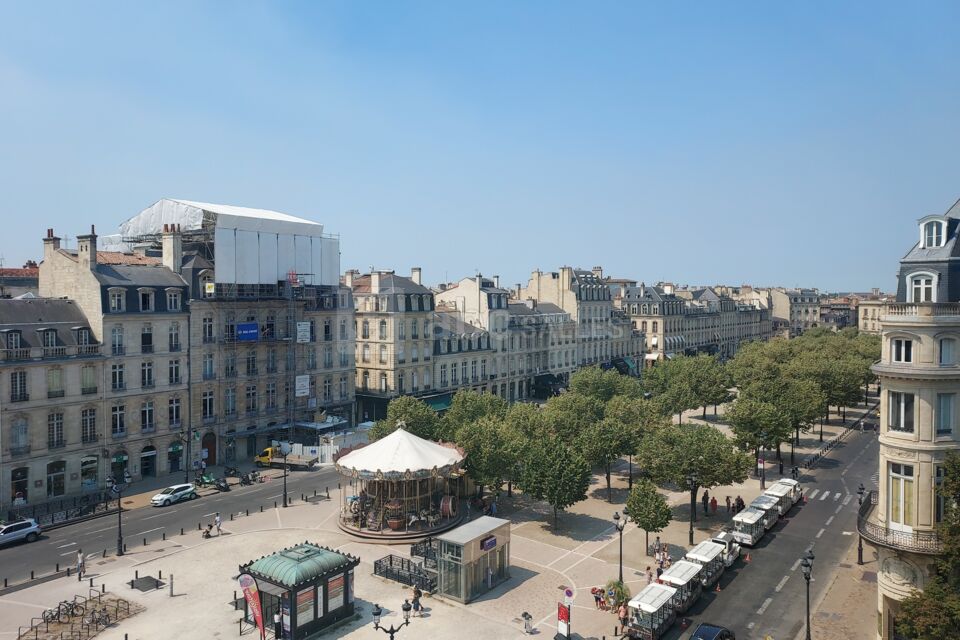 Buro Club Bordeaux Grand Théatre