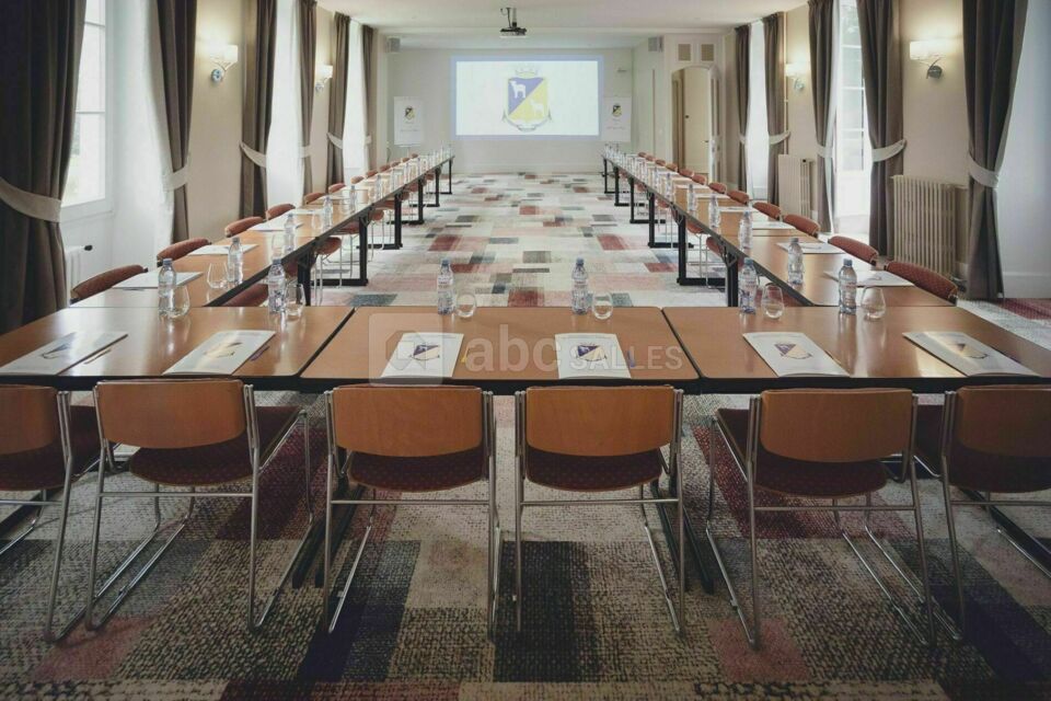 Salle Château - Disposition U