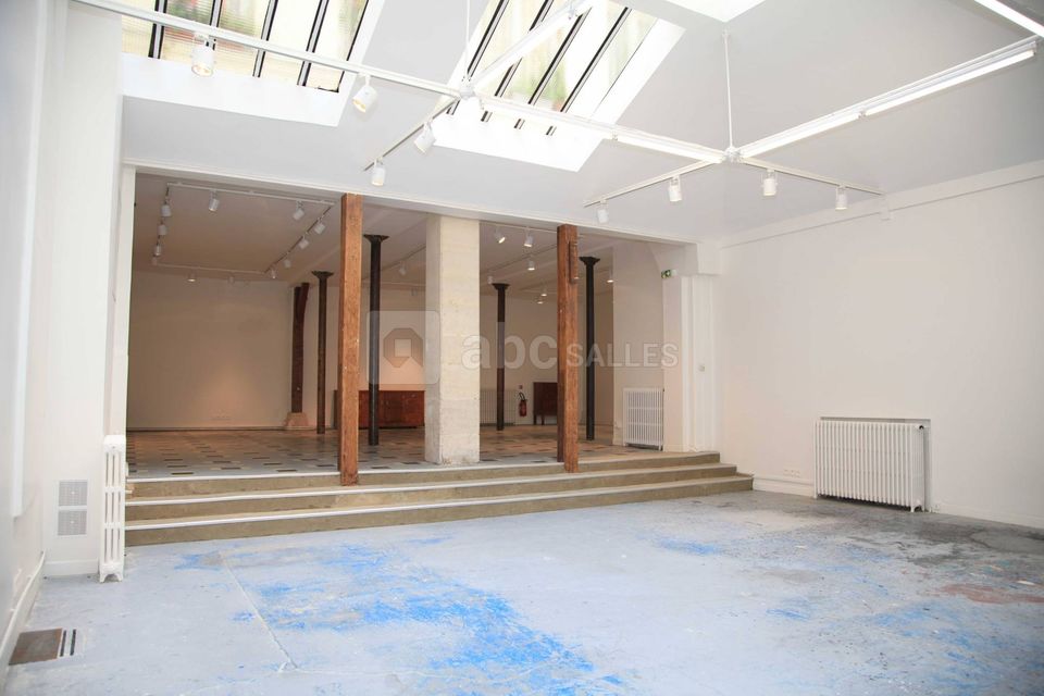 Showroom - Canal Saint Martin