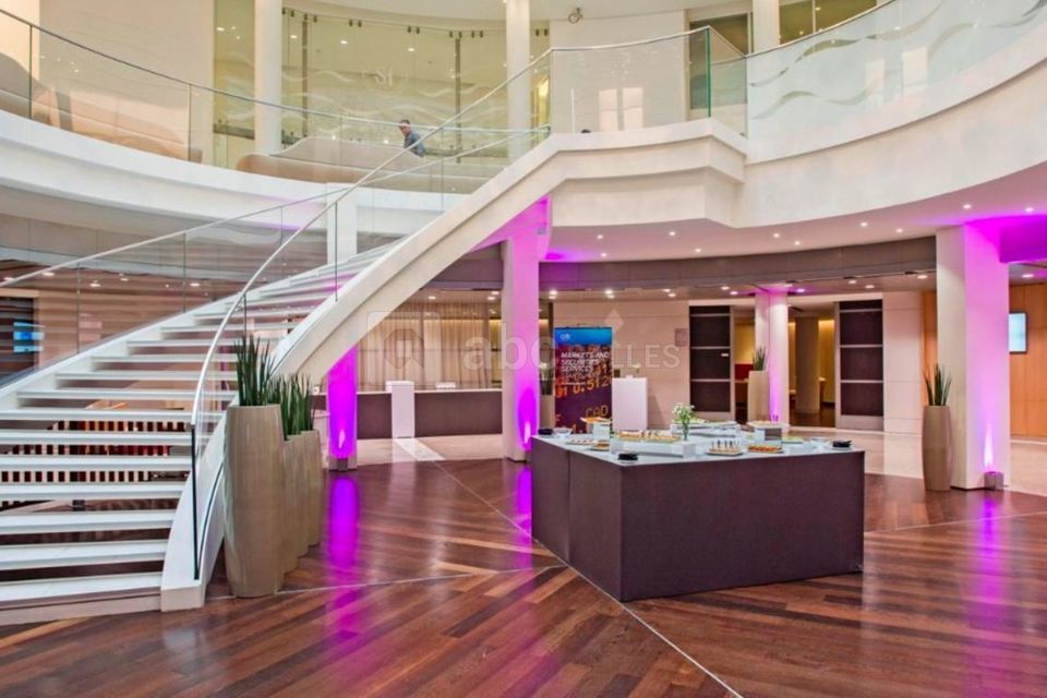 Étoile Business Center