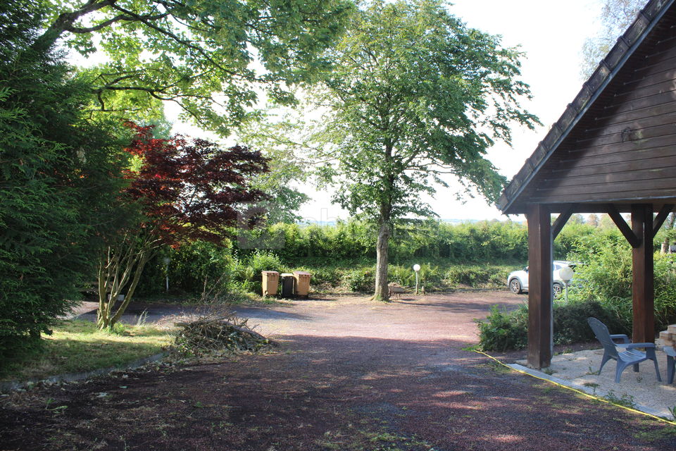 Chez Quelqu'un