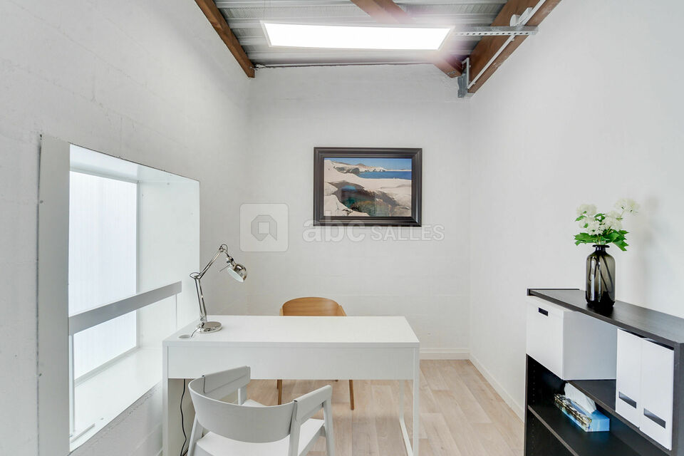 Bureau Mezzanine studio 10