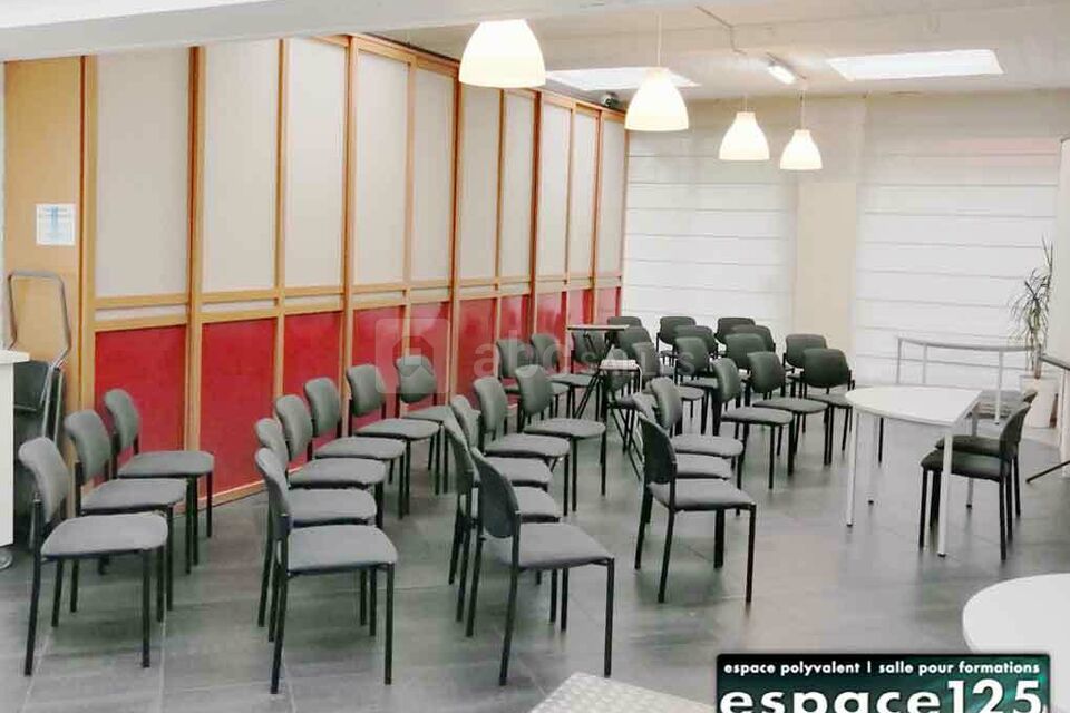 Espace125  |  Sièges en mode Séminaire  |  30 personnes