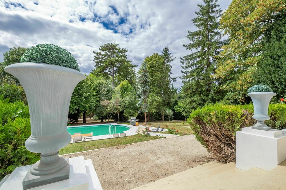 Villa PrivateLodge Chennevières