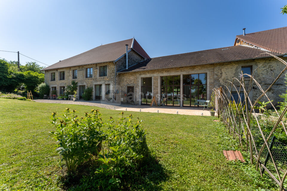 Gîte Entre Loue et Lison