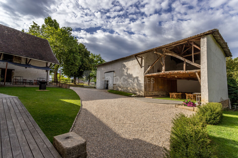 La Cour
