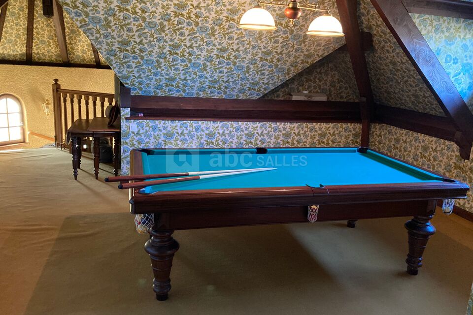 Maison Atypique de Caractére