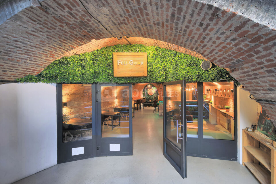 Cave Bar Atypique