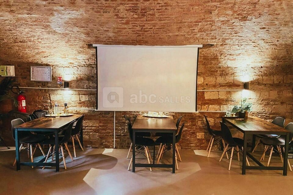 Cave Bar Atypique