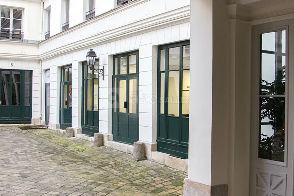 Locaux au RDC au normes ERP5